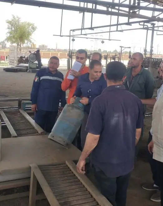 ضبط مصنع تعبئة بوتاجاز بالمنيا بسبب نقص وزن الأسطوانات المنزلية