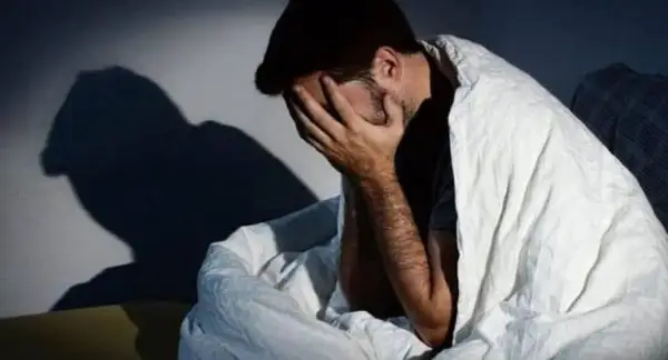 العادة السرية: ما هي؟ أضرارها، فوائدها، وحكمها في الإسلام