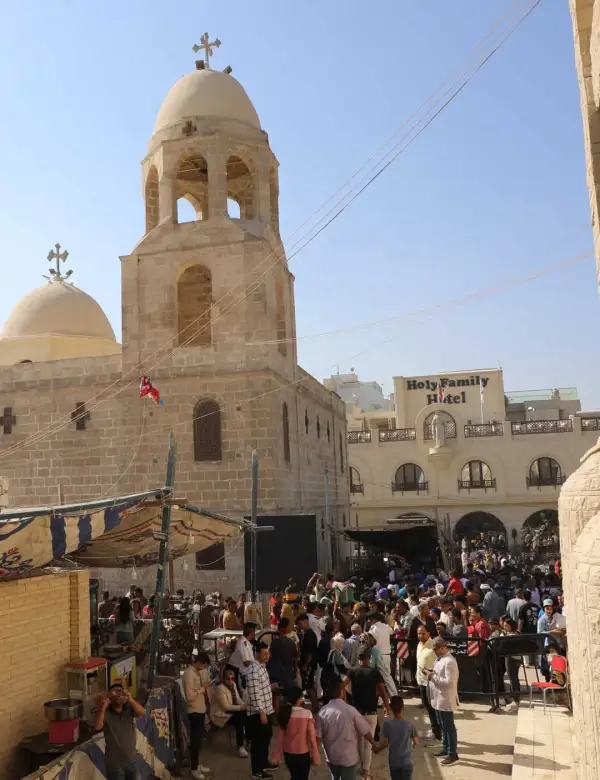 اليوم.. ختام احتفالات مولد السيدة العذراء بدير جبل الطير 2025 وسط أجواء روحانية مهيبة