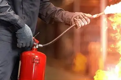أنواع الحرائق: دليل شامل لفهم أنواع الحريق وطرق الإطفاء بصيغة حديثة [2025]
